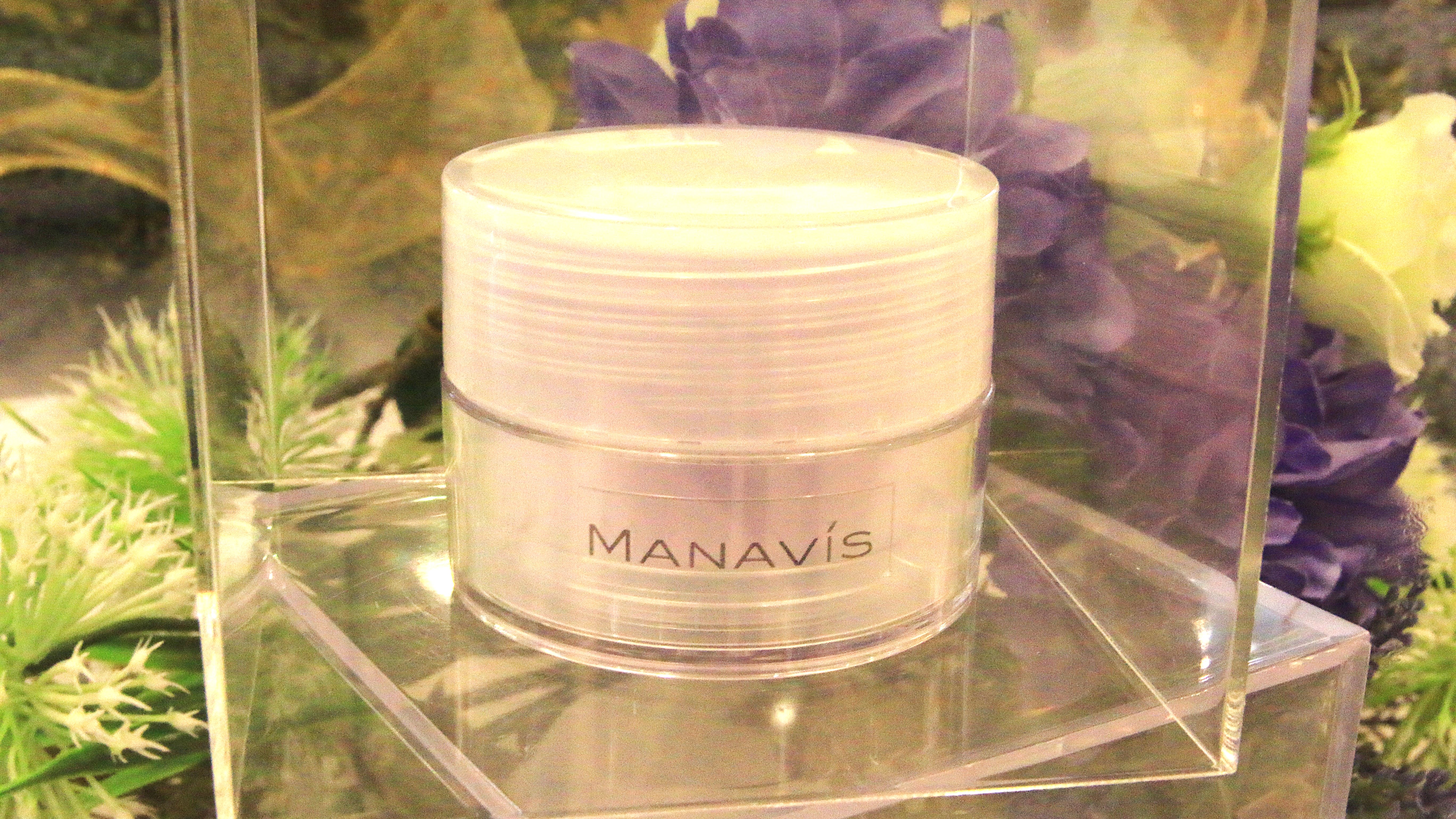 マナビス化粧品、「エイジングケアクリーム」発売 秋にシワ改善の薬用