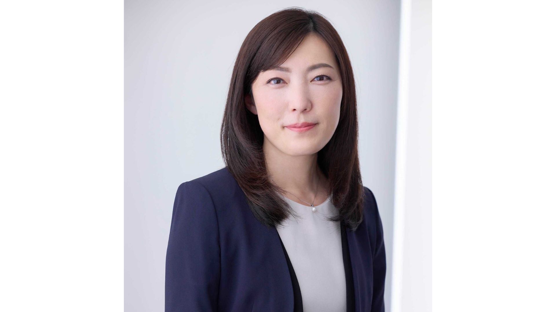 エックスワン、代表取締役社長に菅則子氏 会長には小野浩司氏が就任